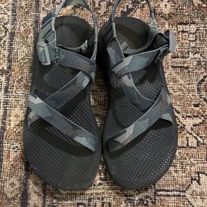 Women’s Chacos Black and Gray Strappy Sandals 9